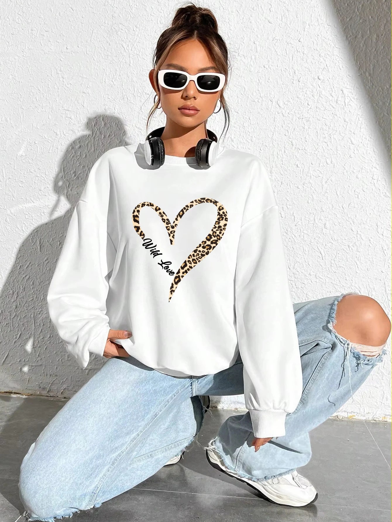 Heart Pattern Female Sweatshirt